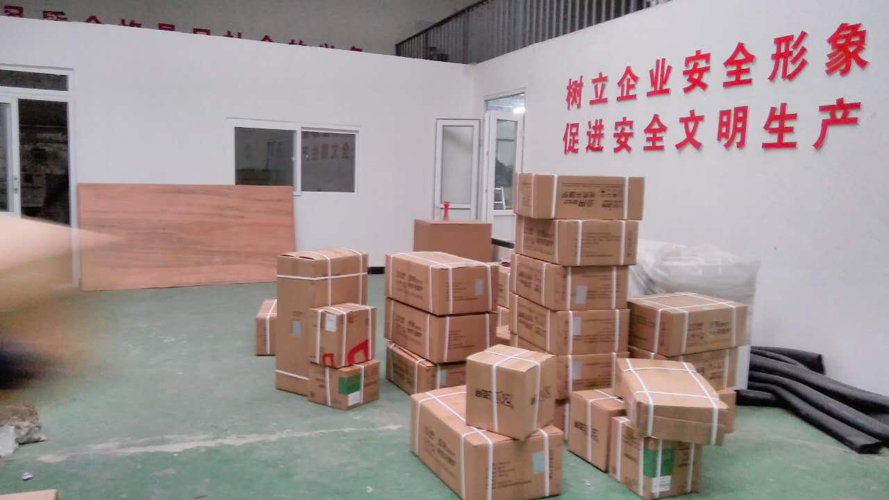電鍋爐廠家喜迎采暖季 科技溫暖千家萬戶，共筑綠色冬日